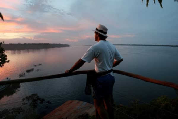 Jacaré-Tinga's 7-Day Anajaú Cruise Day Three - Anavilhanas Sunset.