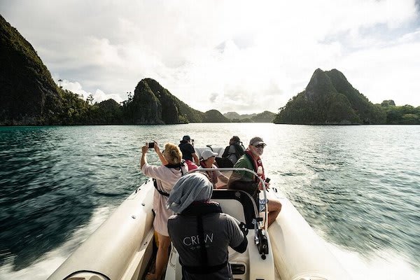 Aqua Blu - Asmat Tribe & Raja Ampat Expedition - Day 10