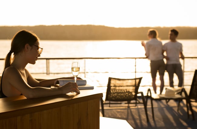 Lady in the Jacuzzi on Isabella