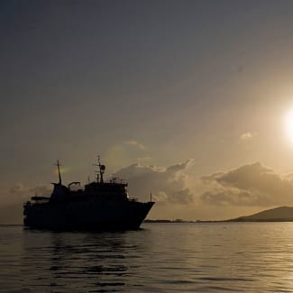 La Pinta Cruise Ship