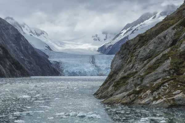 Magellan Explorer - Patagonia & Chilean Fjords (Southbound)
