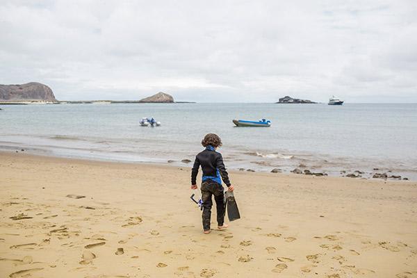 Origin's 15-Day Itinerary 'A+B' Day Ten - Snorkelling from the Beach.